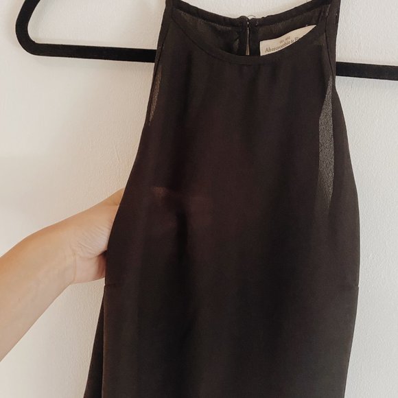 Amercrombie & Fitch Sheer High-Neck Tank - Picture 3 of 4